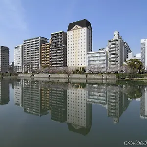 **** מלון The Royal Park Riverside יפן